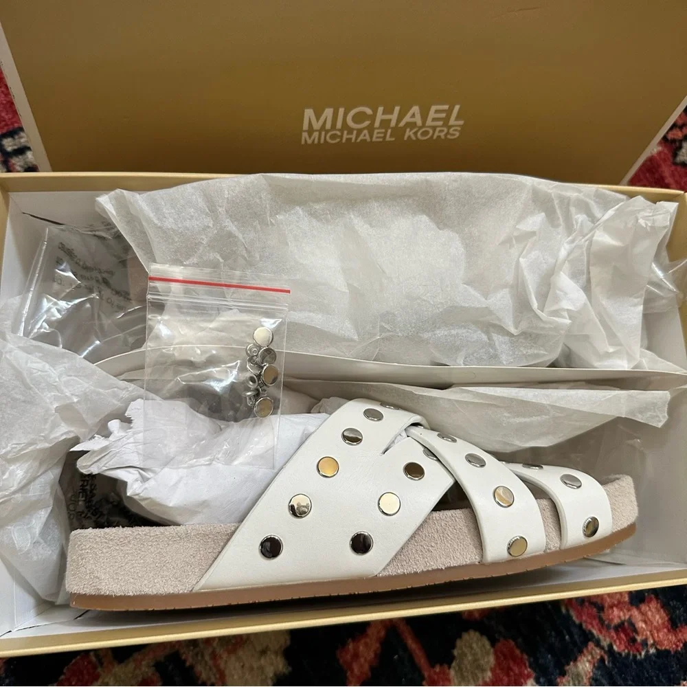 NWT Michael Kors Irene Studded Leather Flat Sandal